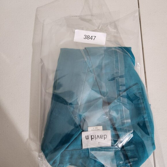 David N Top Womens Turquoise Linen Button Down Blouse Size Medium - Picture 12 of 12